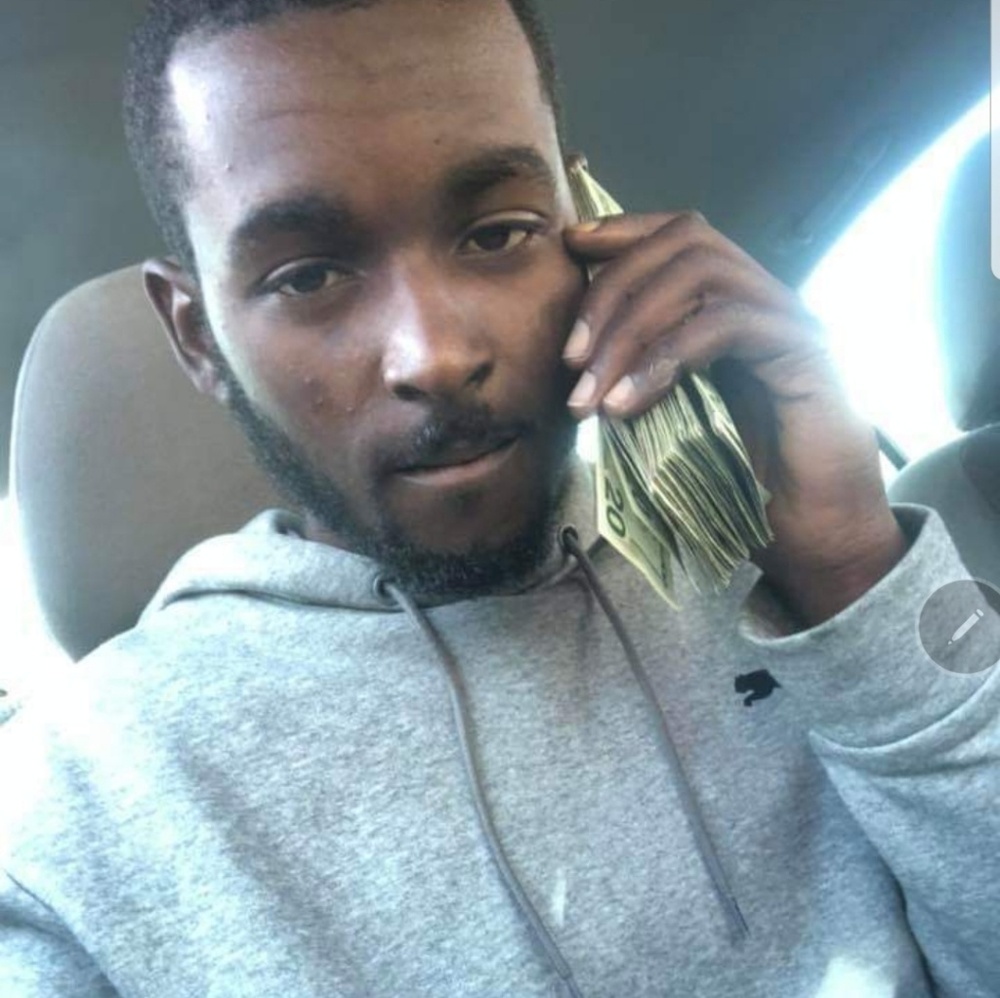 Meet your Posher, Tyler